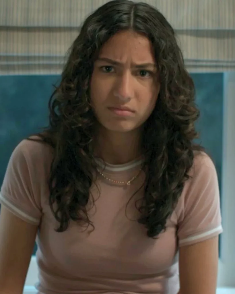 Casey's Pink Tee on It's Not Like That S01E01