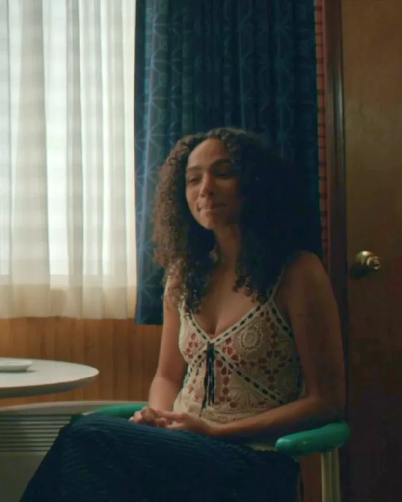Chantal's Lace Tank Top on Every Year After S01E07