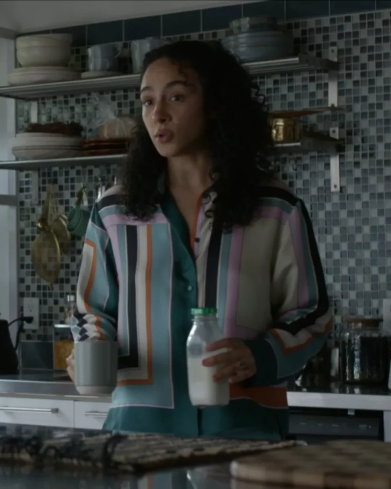 Chantal's Geometric Top on Every Year After S01E01