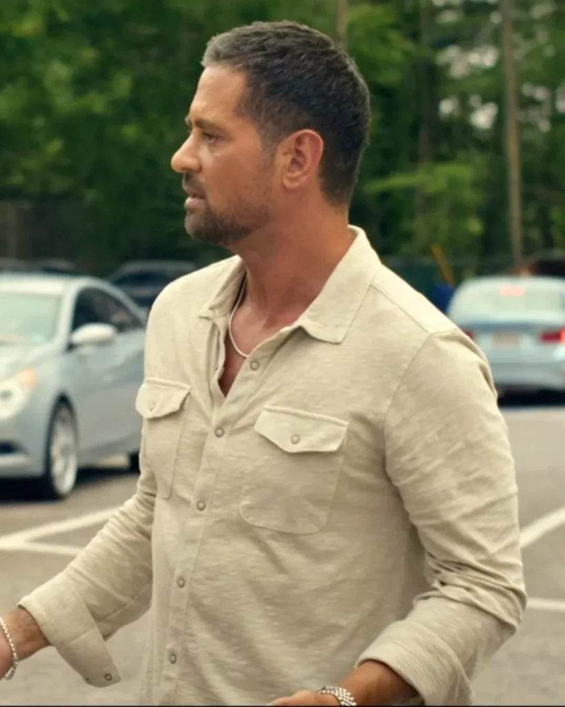 David's Snap Up Shirt on It's Not Like That S01E01