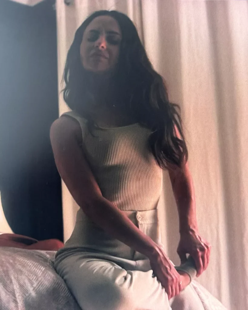 Elena's Ribbed Top on Your Friends & Neighbors S01E04