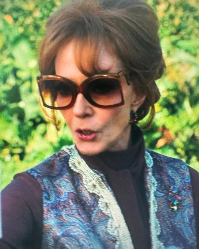 Evelyn's Brown Sunglasses