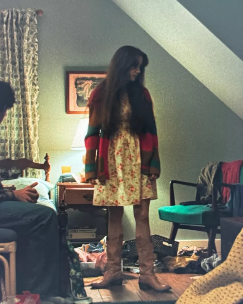 Floral Dress on Widow's Bay S01E07