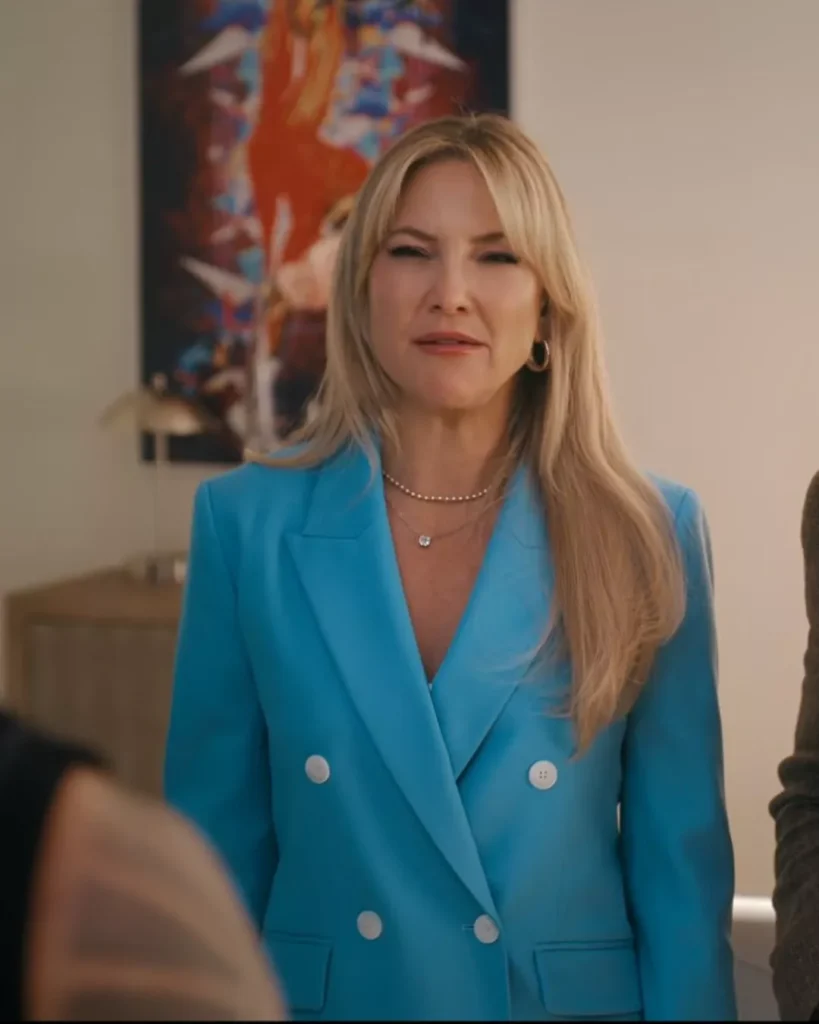 Isla's Aqua Blazer on Running Point S02E04