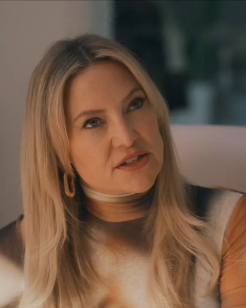Isla's Multicolor Top on Running Point S02E05