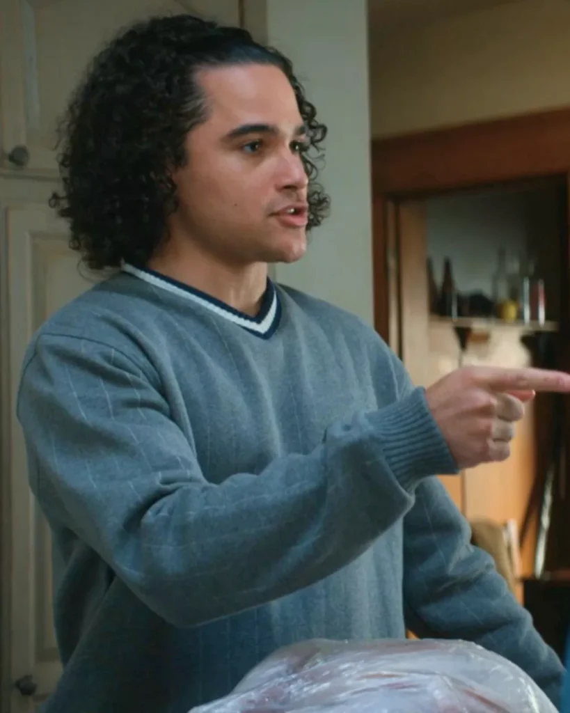 John's Grey Pinstripe Sweater on Off Campus S01E05