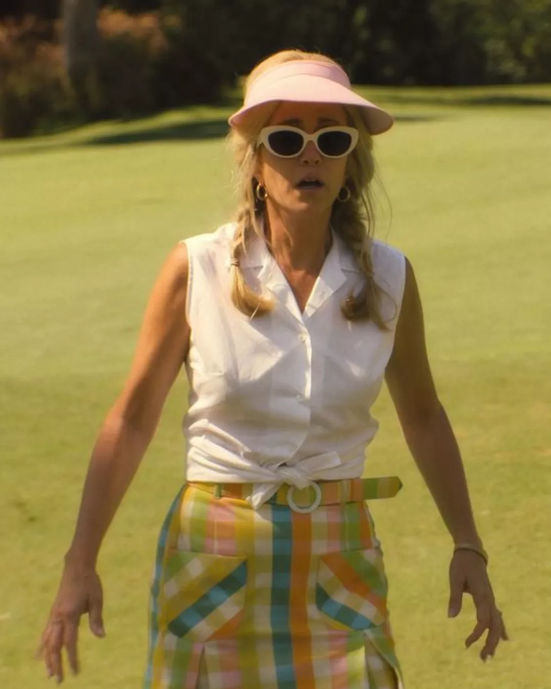 Palm Royale S01E05: Maxine's Golf Outfit