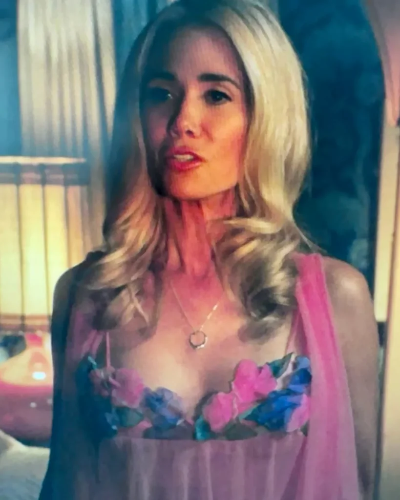 Maxine’s Pink Nightgown