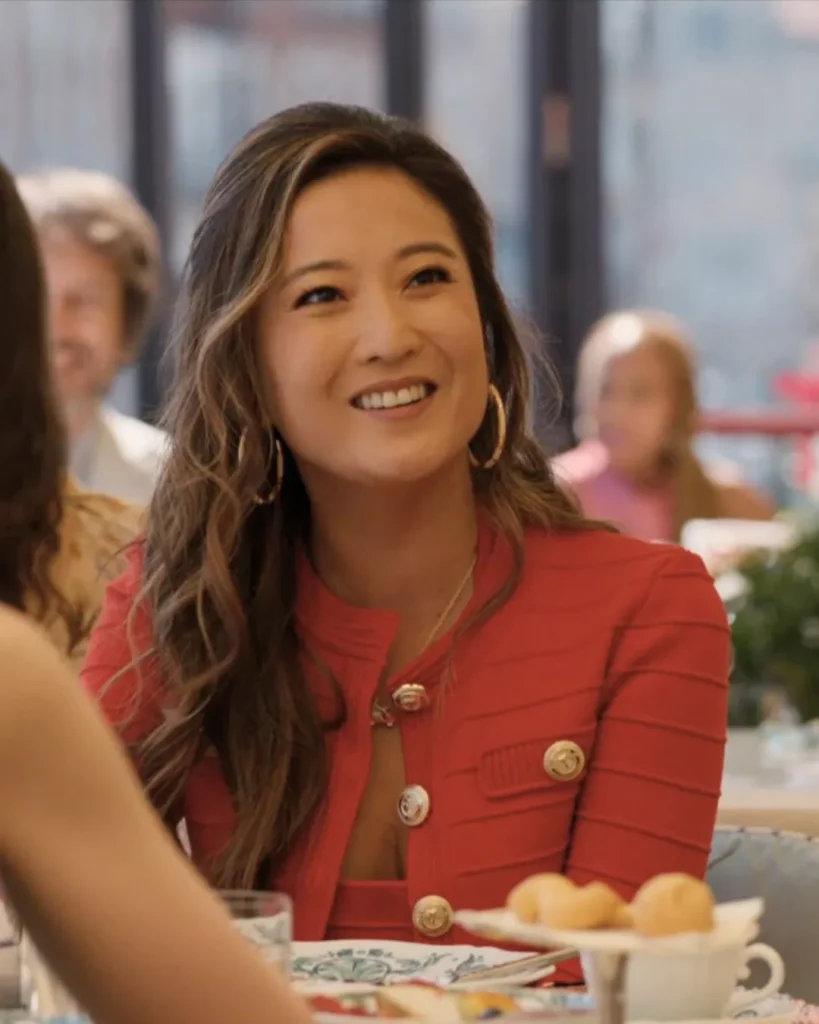 Mindy’s red ribbed cardigan and shorts