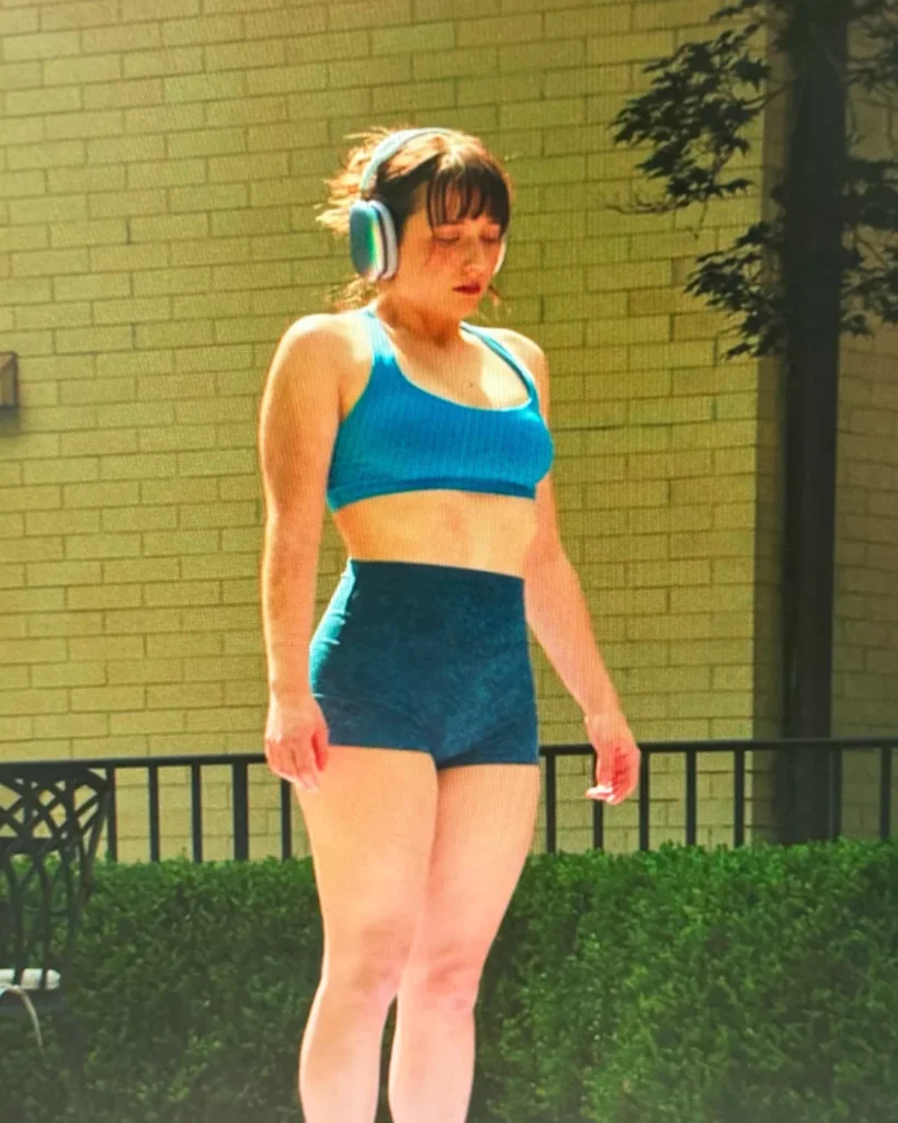 Natalie's Blue Bra on Cape Fear S01E03