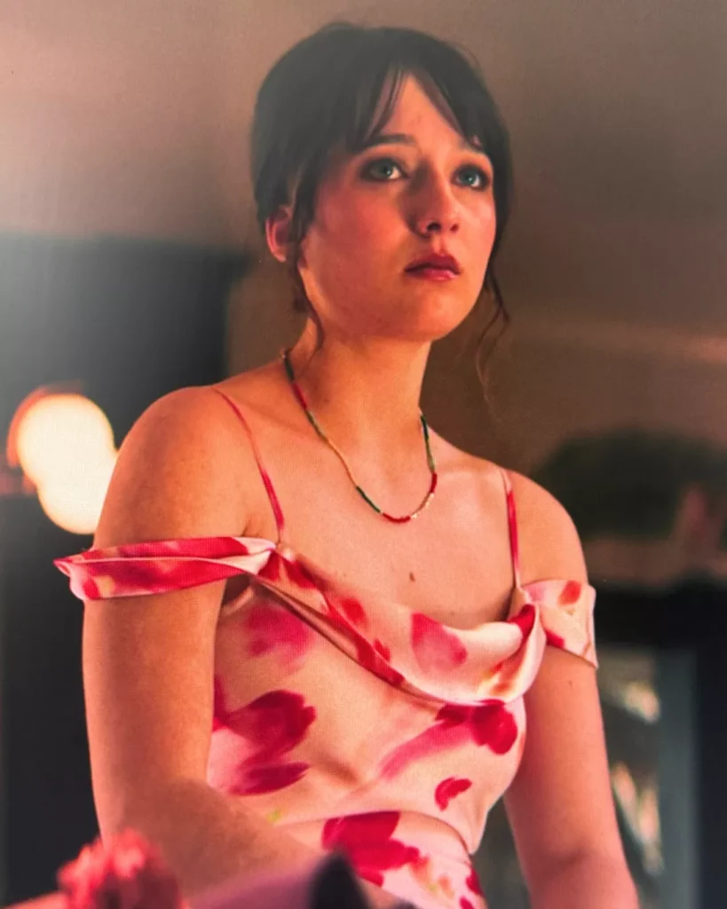 Natalie's Cold Shoulder Dress on Cape Fear S01E01