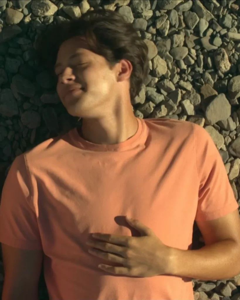 Sam's Peach Tee