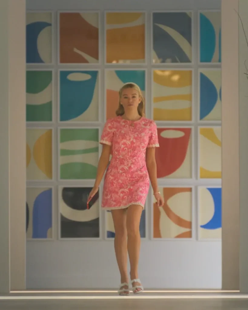 Simone DeWitt (played by Milly Alcock) on Sirens on Netflix was spotted wearing this pink short sleeved dress on Sirens on episode 'Exile' (1x01) in May 2025. Simone's Dress is the Gwyneth Stretch Shift Dress by Lilly Pulitzer x Goop.