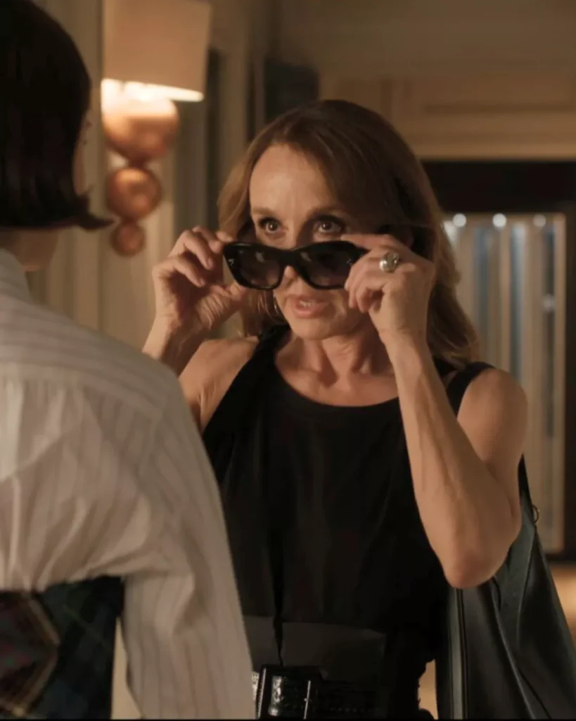 Sylvie’s Black Outfit