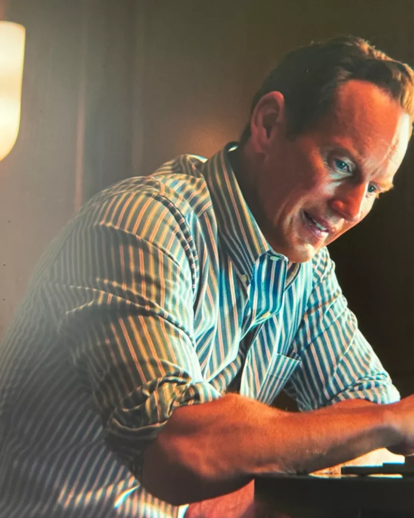 Tom's Striped Button Up Shirt on Cape Fear S01E03